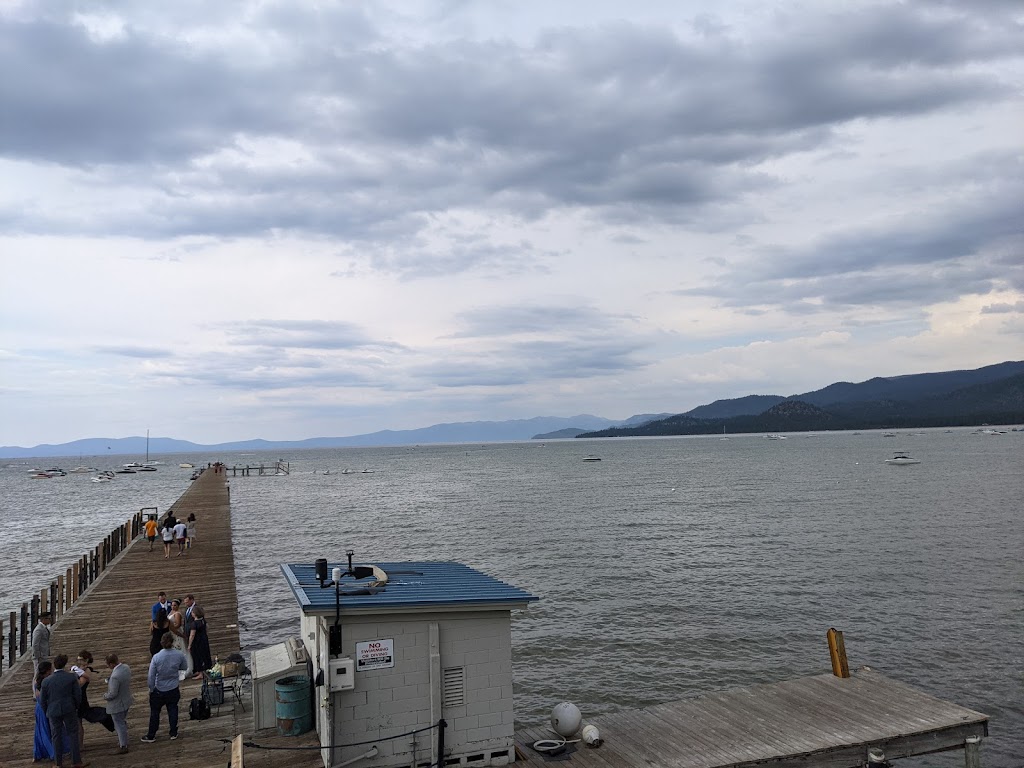 Boathouse on the Pier | restaurant | 3411 Lake Tahoe Blvd, South Lake Tahoe, CA 96150, USA | 5305416722 OR +1 530-541-6722