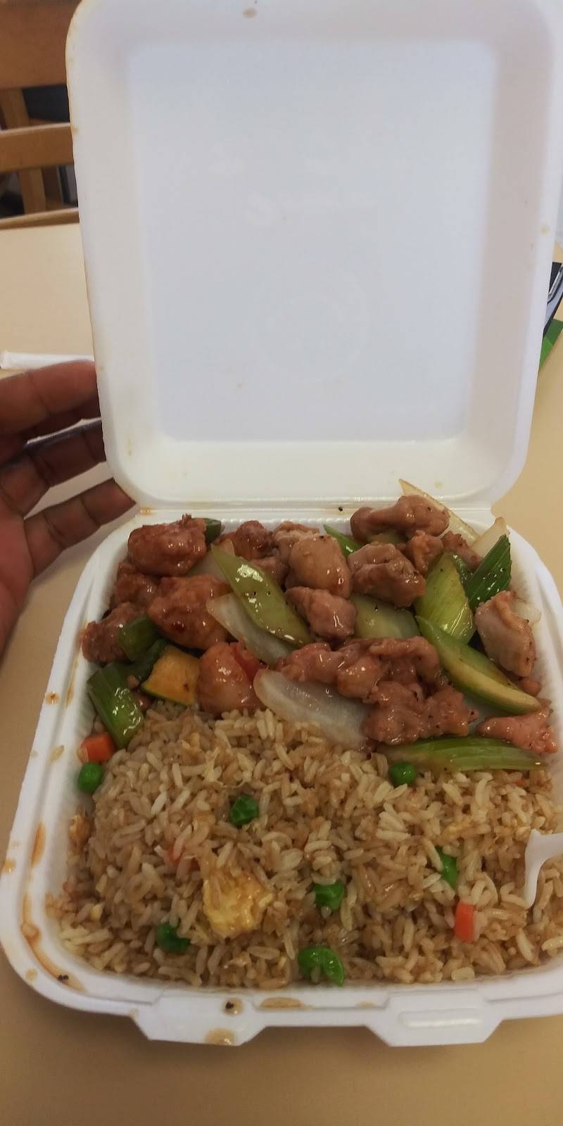 Golden Wall Chinese Food | restaurant | 16237 San Fernando Mission Blvd, Granada Hills, CA 91344, USA | 8183662213 OR +1 818-366-2213