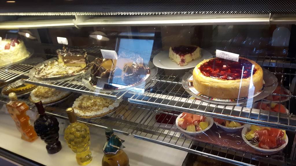 Malibu Restaurant East | restaurant | 1622 Dundas St, London, ON N5W 3C4, Canada | 5194530301 OR +1 519-453-0301