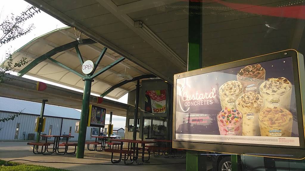 Sonic Drive-In | restaurant | 1401 Marlandwood Rd, Temple, TX 76502, USA | 2547421777 OR +1 254-742-1777