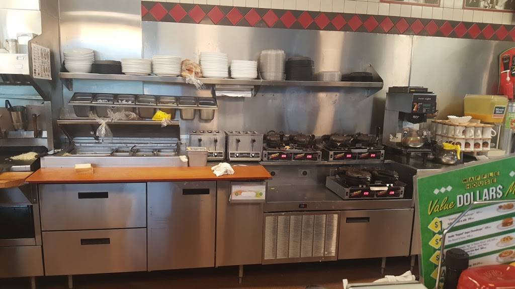 Waffle House | meal takeaway | 808 Farm to Market 646 Road North, Dickinson, TX 77539, USA | 2815344999 OR +1 281-534-4999