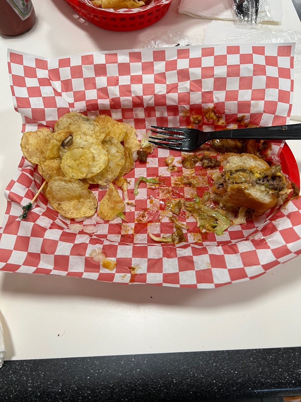 Pjs Corner Grill | restaurant | 200 W Hanley Ave, Coeur dAlene, ID 83815, USA | 9092392441 OR +1 909-239-2441