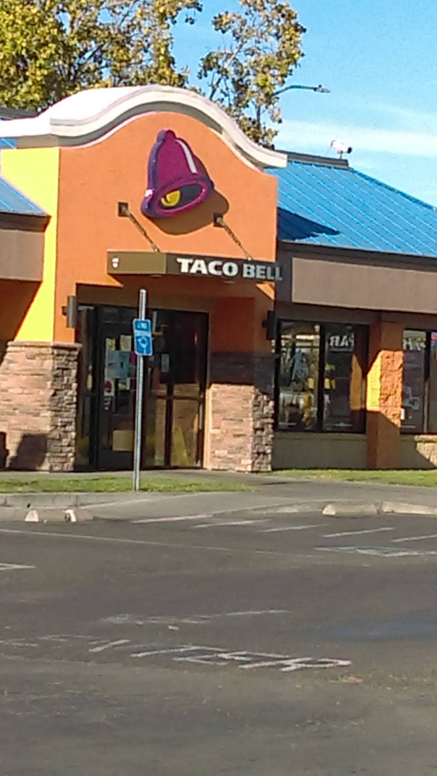 Taco Bell | meal takeaway | 771 Stony Point Rd, Santa Rosa, CA 95407, USA | 7075282907 OR +1 707-528-2907