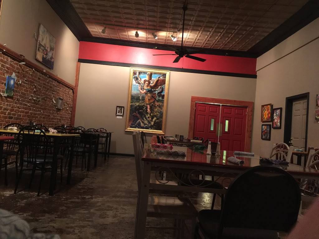 Brick House Grill | restaurant | 308 S Main St, Anna, IL 62906, USA | 6188335367 OR +1 618-833-5367