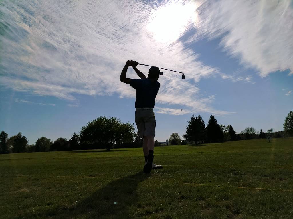 Salem Hills Golf & Country Club | restaurant | 12688 S Salem-Warren Rd, Salem, OH 44460, USA | 3303378033 OR +1 330-337-8033