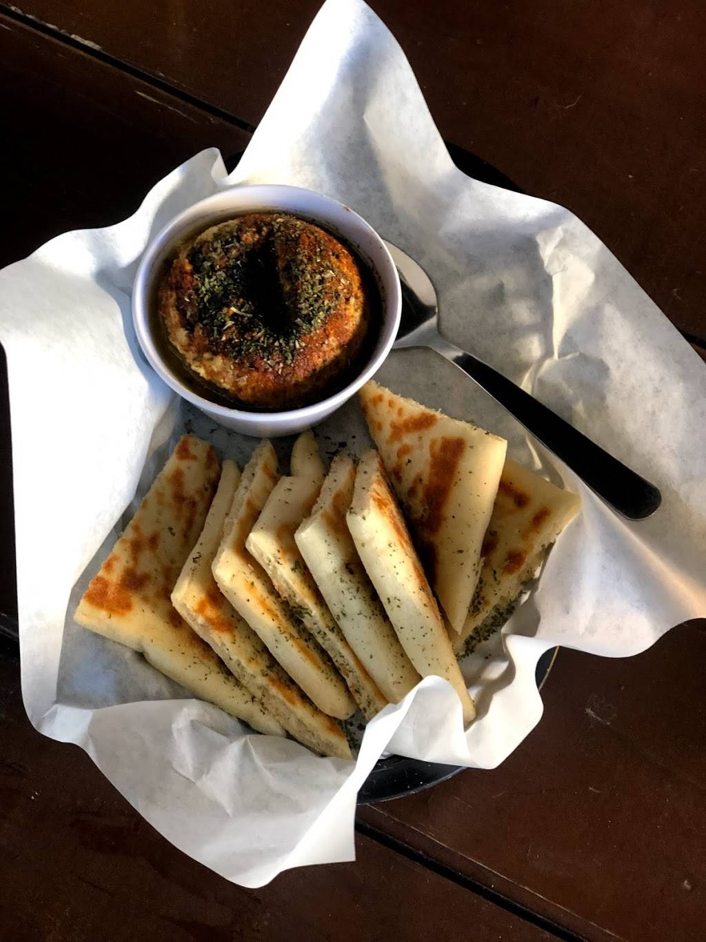 T&P Tavern | restaurant | 221 W Lancaster Ave, Fort Worth, TX 76102, USA | 8178858878 OR +1 817-885-8878