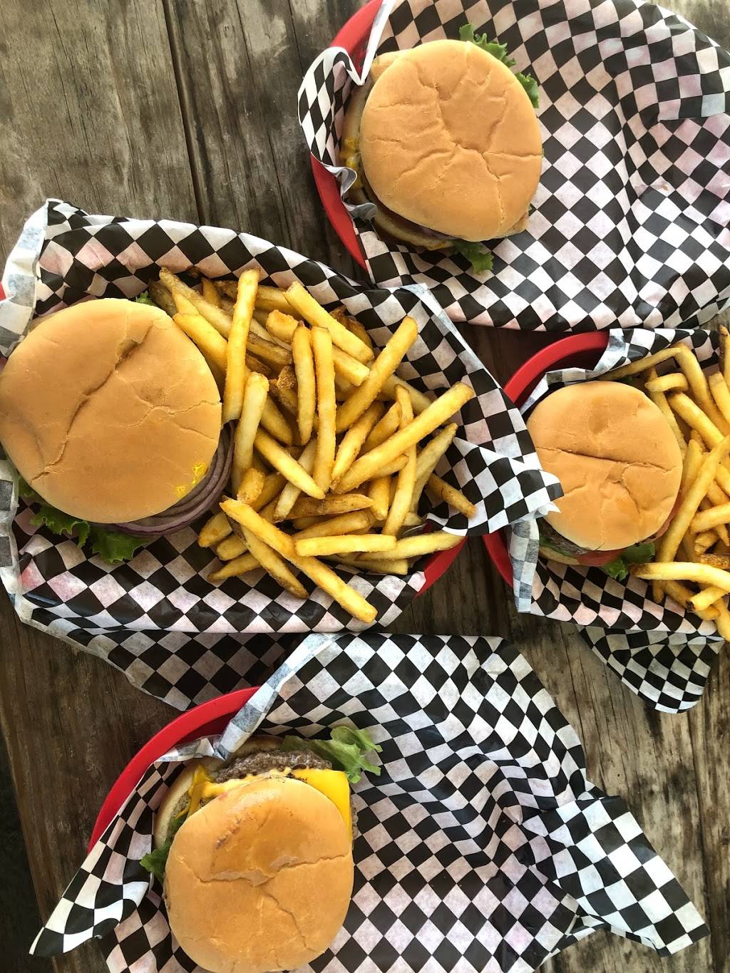 Bartels Giant Burger | restaurant | 22355 Corning Rd, Corning, CA 96021, USA | 5308242788 OR +1 530-824-2788