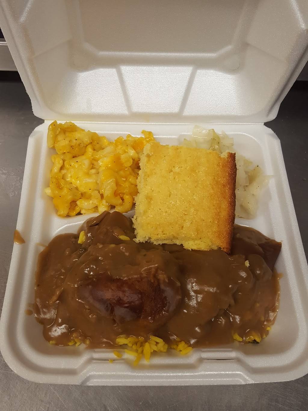 Kinfolks Cafe | restaurant | 724 Dr Mary McLeod Bethune Blvd, Daytona Beach, FL 32114, USA | 3862567424 OR +1 386-256-7424