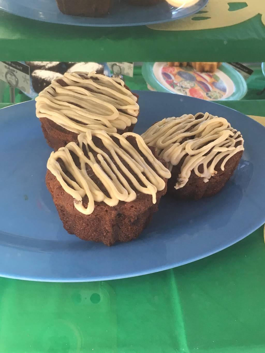 AZ Bread Co. | bakery | 315 W Elliot Rd #108, Tempe, AZ 85284, USA | 4808311300 OR +1 480-831-1300