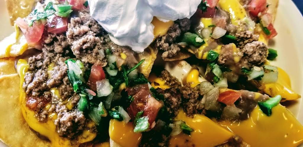 Regis Taqueria | restaurant | 302 W Brown St, Hearne, TX 77859, USA | 9795998369 OR +1 979-599-8369