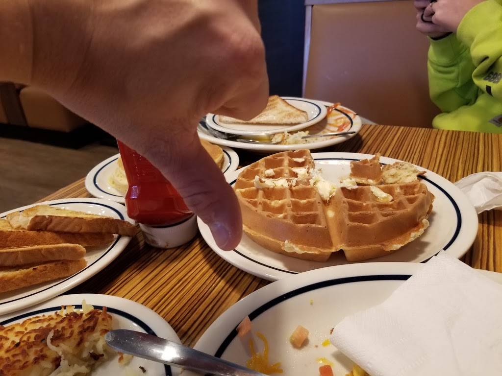 IHOP Lake Ariel | restaurant | 133 Twin Rocks Rd, Lake Ariel, PA 18436, USA | 5706899112 OR +1 570-689-9112