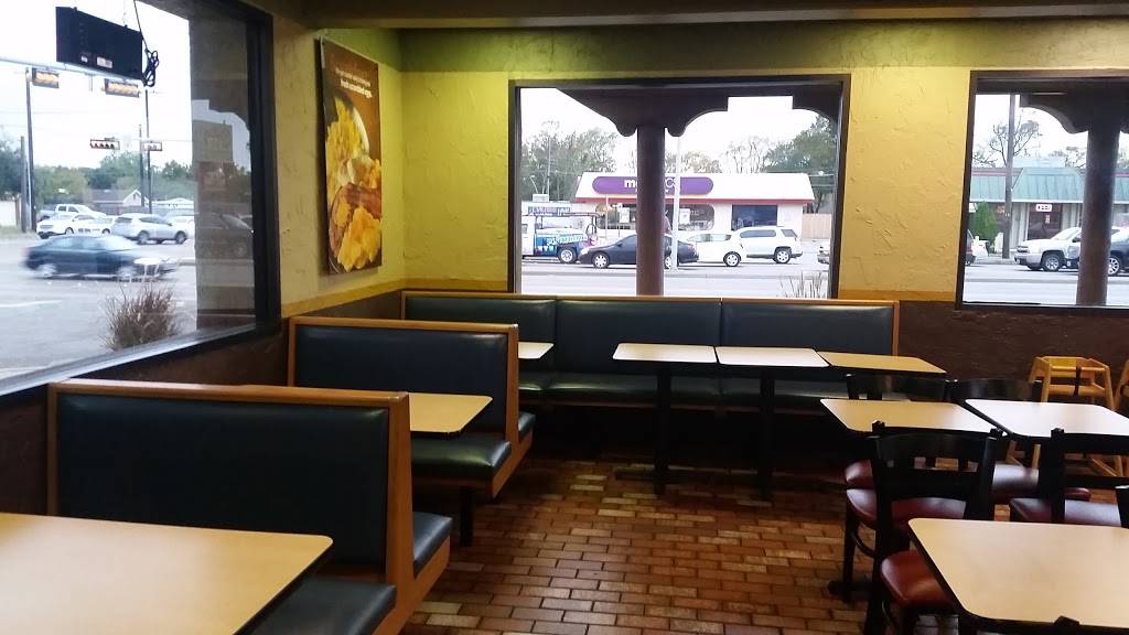 Taco Bueno | restaurant | 1936 S 1st St, Garland, TX 75040, USA | 9722710110 OR +1 972-271-0110
