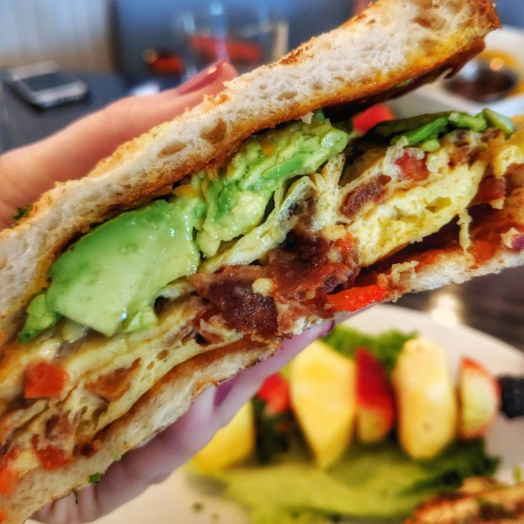 EGGstasy | restaurant | 20775 N Pima Rd, Scottsdale, AZ 85255, USA | 4802198344 OR +1 480-219-8344