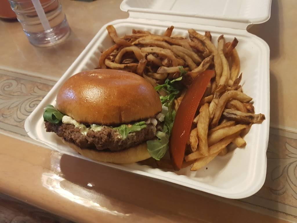 La Belle et La Boeuf - Burger Bar | restaurant | 255 Rue de Martigny O #6, Saint-Jérôme, QC J7Y 2G4, Canada | 4509905858 OR +1 450-990-5858