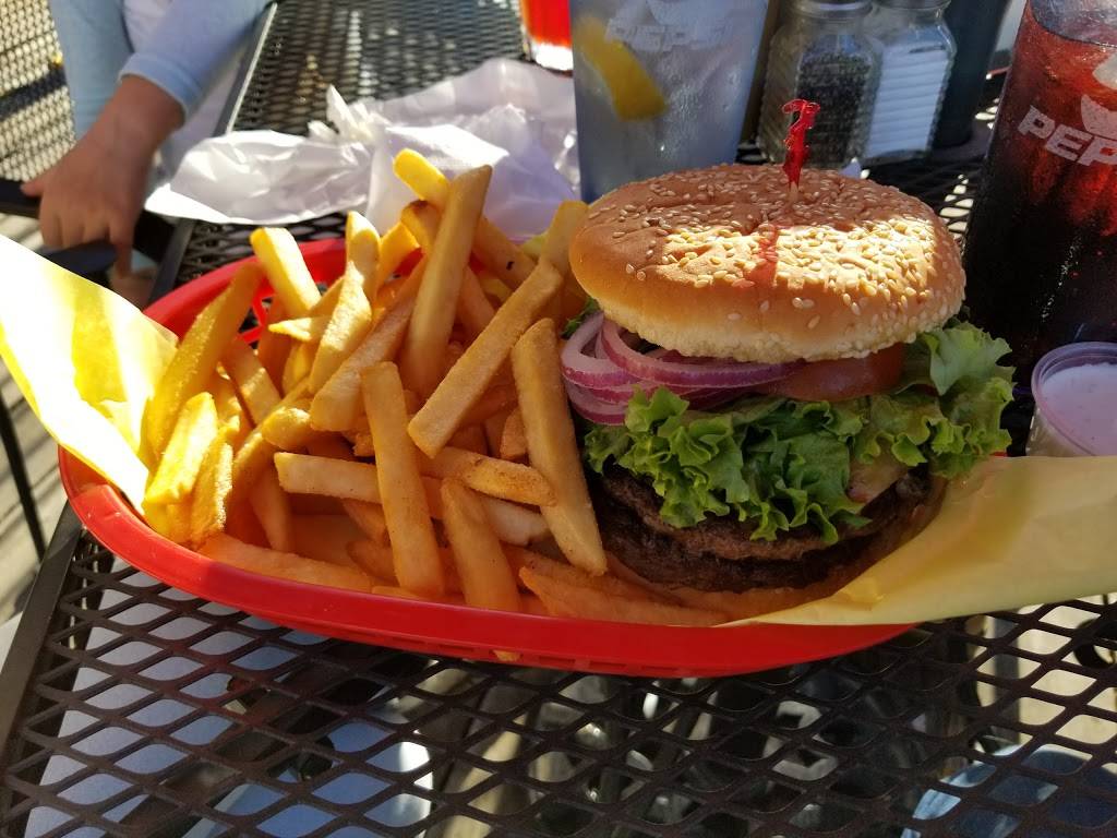 Badger Mountain House | restaurant | 48711 CA-245, Badger, CA 93603, USA | 5593372321 OR +1 559-337-2321