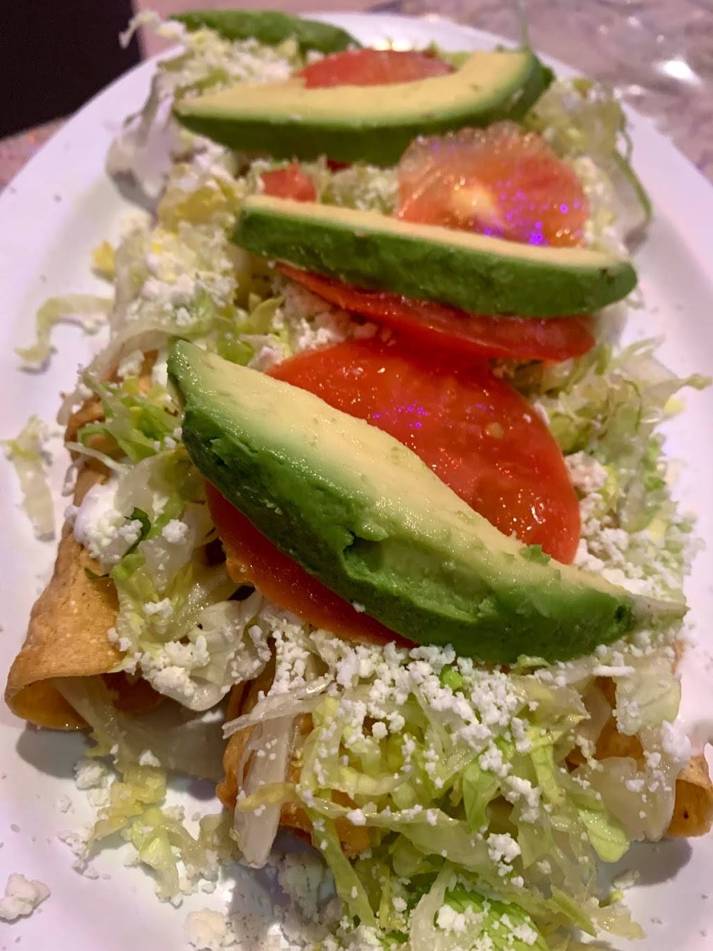 El Huarache de Mexico | restaurant | 1960 Sequoia Ave #7, Simi Valley, CA 93063, USA | 8055831644 OR +1 805-583-1644