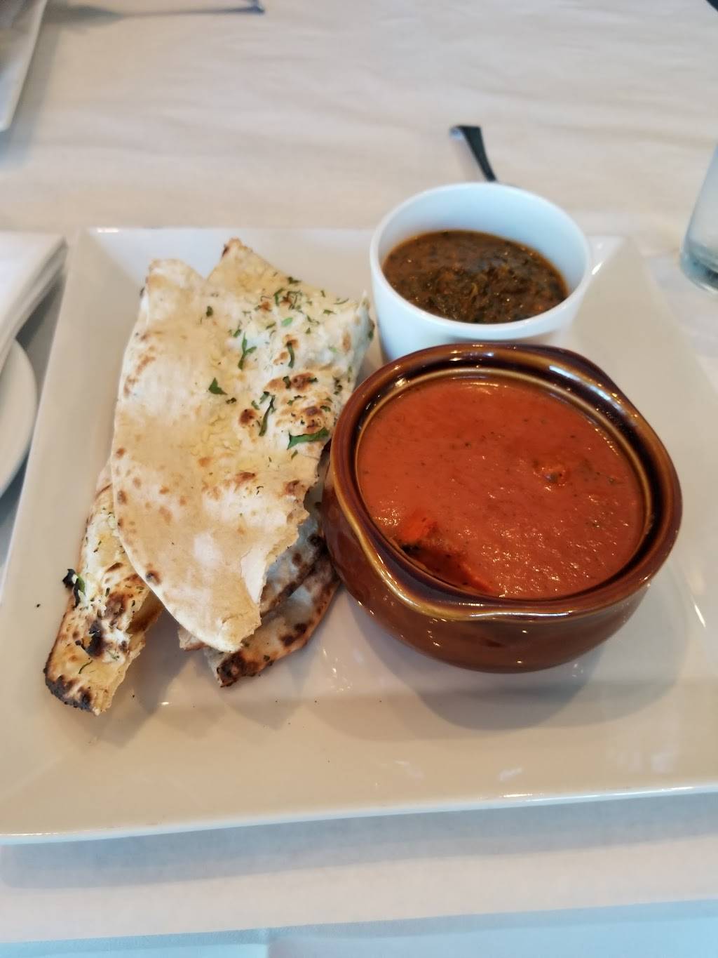 Surya India | restaurant | 700 Durham Dr, Houston, TX 77007, USA | 7138646667 OR +1 713-864-6667