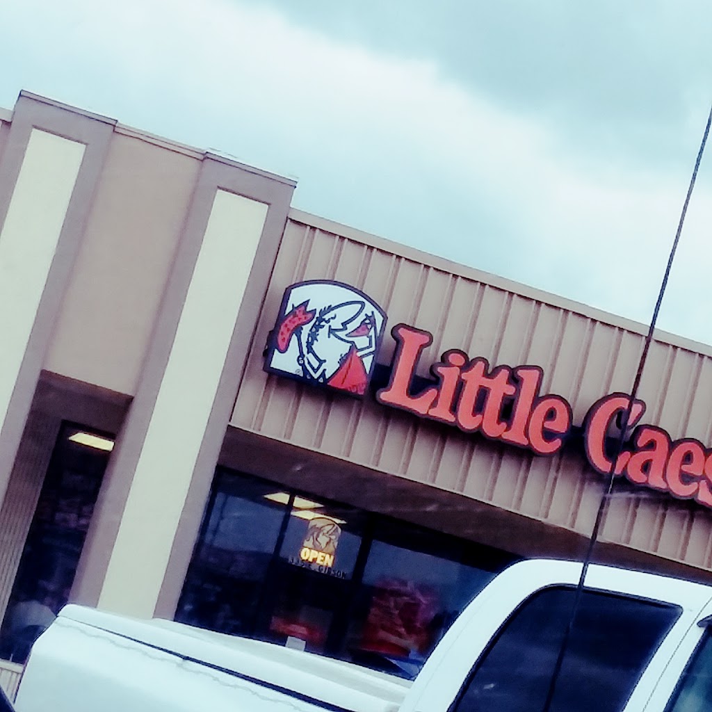 Little Caesars Pizza | meal delivery | 335 E Gibson St, Jasper, TX 75951, USA | 4093842355 OR +1 409-384-2355