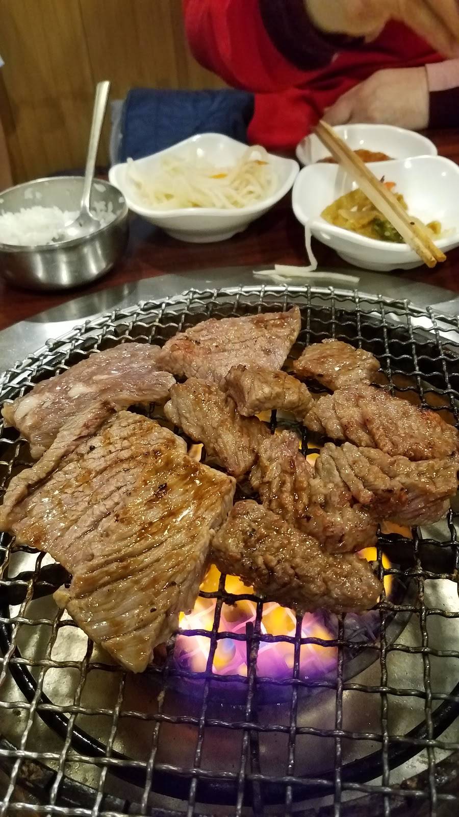 Sukho B.B.Q Restaurant 석호갈비 | restaurant | 314 Commercial Ave, Palisades Park, NJ 07650, USA | 2014615042 OR +1 201-461-5042