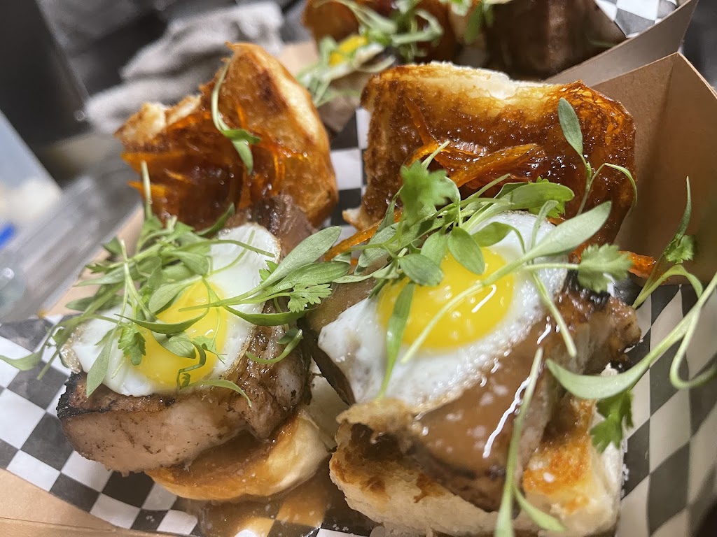 Cluck-n-Burger | restaurant | 4196 Ute Hwy, Lyons, CO 80540, USA | 7205265989 OR +1 720-526-5989