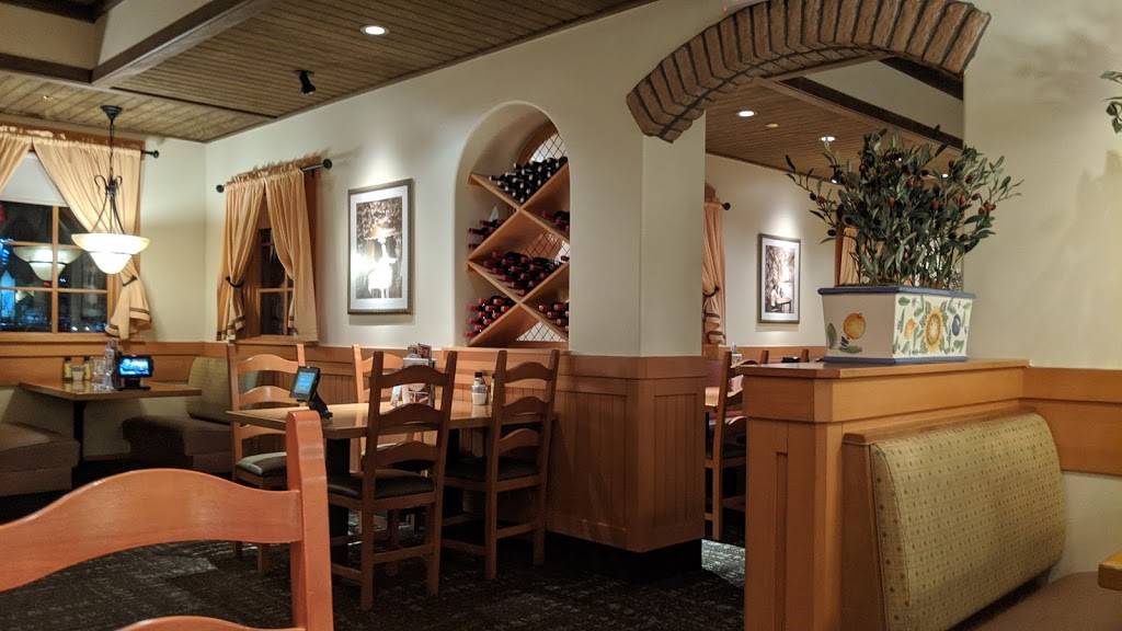 Olive Garden Italian Restaurant | meal takeaway | 2820 S 9th St, Salina, KS 67401, USA | 7858274266 OR +1 785-827-4266