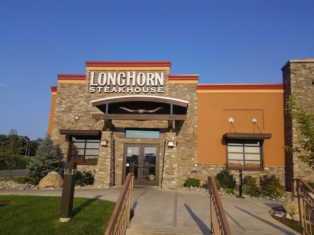 LongHorn Steakhouse | meal takeaway | 9055 Xavier Dr, Yonkers, NY 10704, USA | 9149633491 OR +1 914-963-3491
