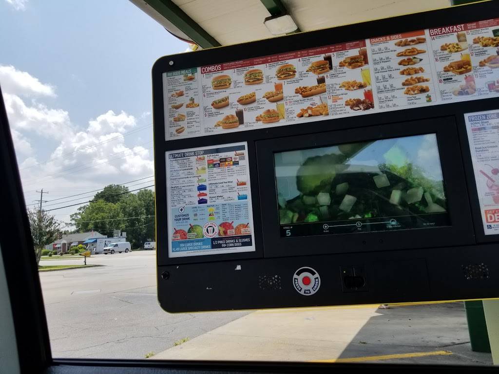 Sonic Drive-In | restaurant | 1624 Wilson Rd, Newberry, SC 29108, USA | 8033219090 OR +1 803-321-9090