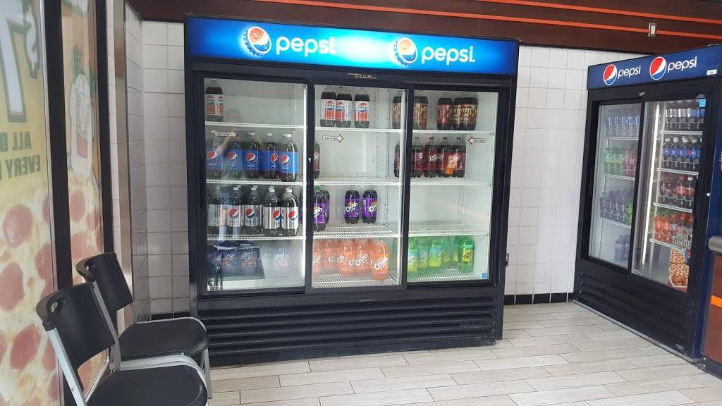 Little Caesars Pizza | meal takeaway | 14855 Main St, Bellevue, WA 98007, USA | 4256444555 OR +1 425-644-4555