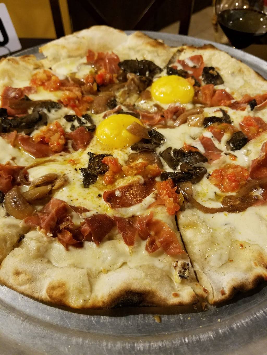 The Wine Barn | restaurant | 959 W Fairbanks Ave, Winter Park, FL 32789, USA | 4075999463 OR +1 407-599-9463