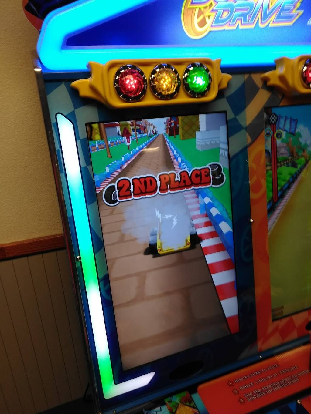 Chuck E. Cheese | restaurant | 308 E Northern Lights Blvd, Anchorage, AK 99503, USA | 9072740825 OR +1 907-274-0825