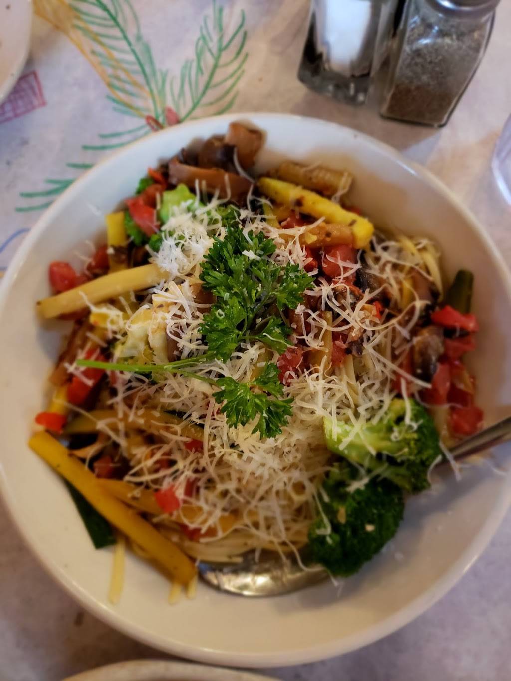 Matzaluna The Italian Kitchen | restaurant | 1200 Periwinkle Way, Sanibel, FL 33957, USA | 2394721998 OR +1 239-472-1998