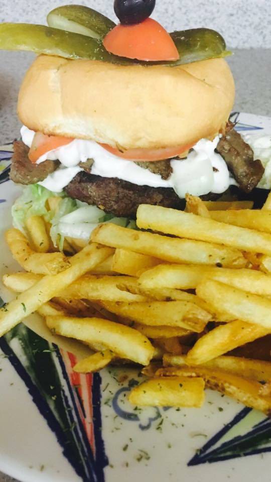 Dellwood Pavilion | restaurant | 1907 Deerborn Ln, Friendship, WI 53934, USA | 6083396106 OR +1 608-339-6106