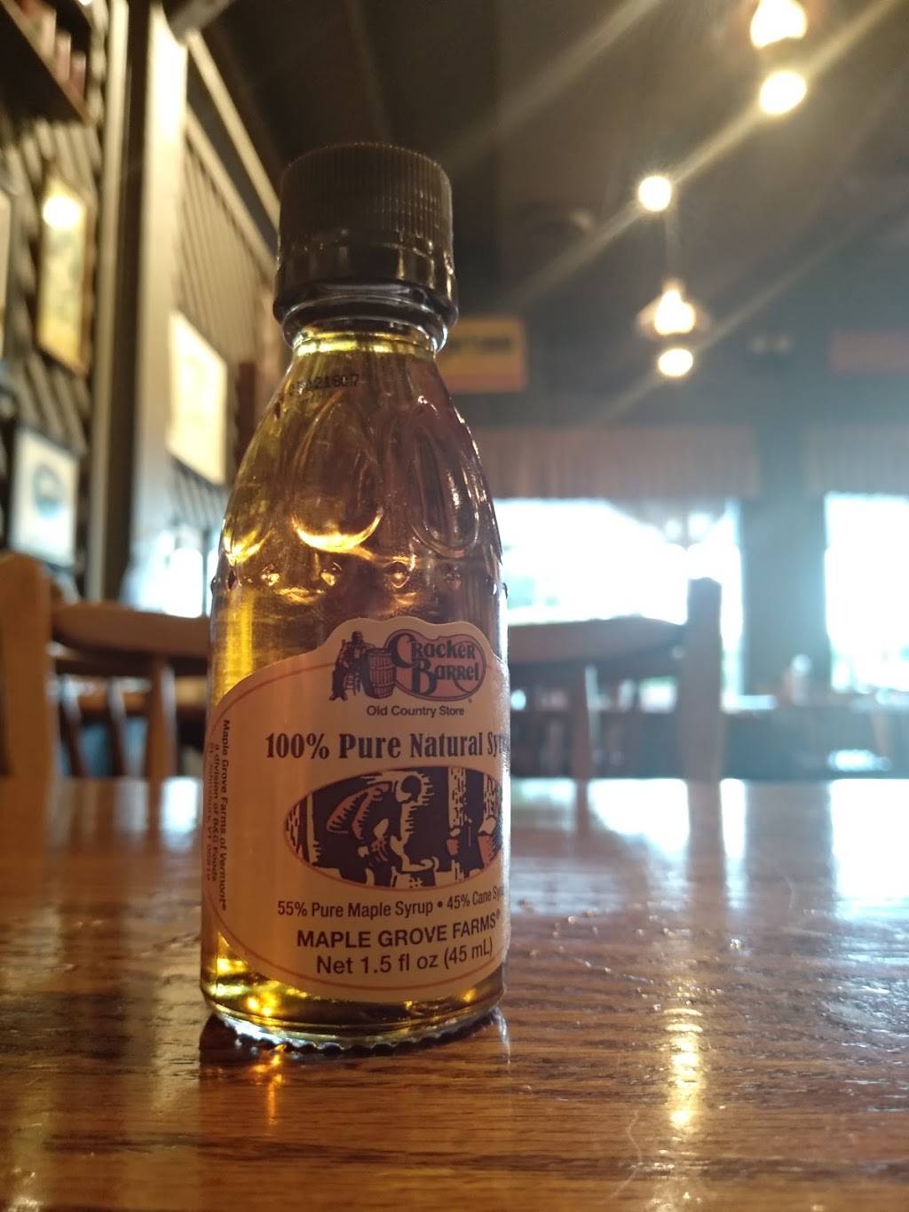 Cracker Barrel Old Country Store | restaurant | 7810 Interstate Dr, Erie, PA 16509, USA | 8148682500 OR +1 814-868-2500