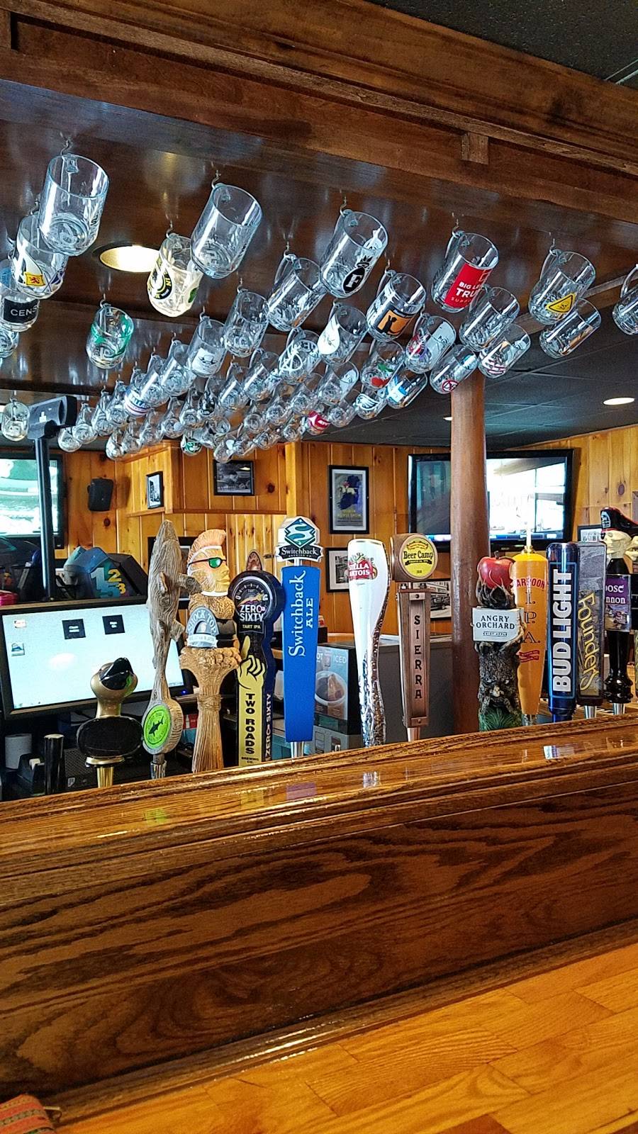 Shannon View Inn | restaurant | 1901 Post Rd, Warwick, RI 02886, USA | 4017320999 OR +1 401-732-0999