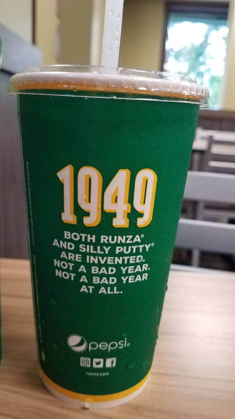Runza Restaurant | restaurant | 7001 Van Dorn St, Lincoln, NE 68506, USA | 4024888043 OR +1 402-488-8043