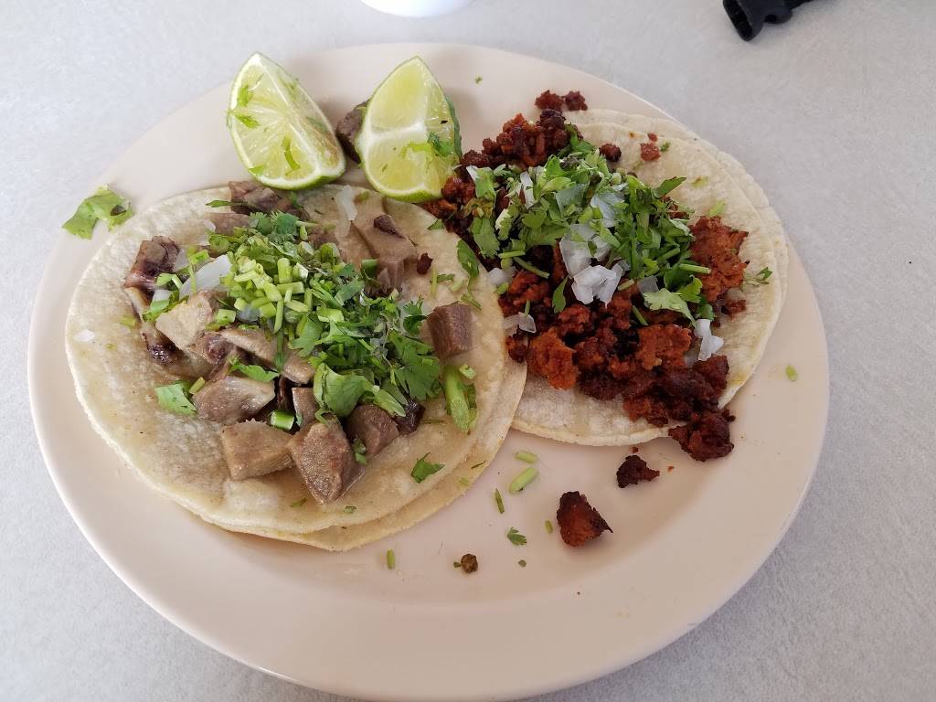 Alexs Taqueria | restaurant | 2323 S Old Missouri Rd, Springdale, AR 72764, USA | 4797561471 OR +1 479-756-1471