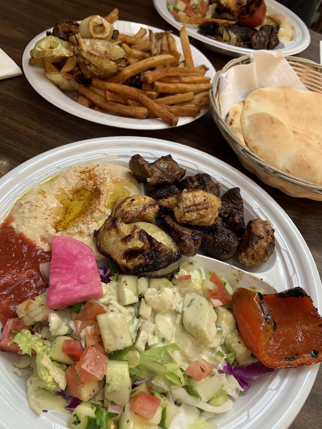 Alyans Middle Eastern & Mediterranean Restaurant | restaurant | 603 S 4th St, Philadelphia, PA 19147, USA | 2159223553 OR +1 215-922-3553