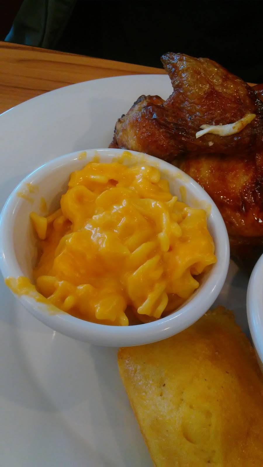 Boston Market | restaurant | 6228 Greenbelt Rd Unit A, Greenbelt, MD 20770, USA | 3012204445 OR +1 301-220-4445