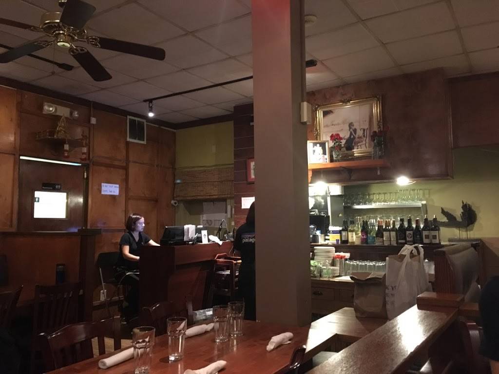 Rice Pot Thai Restaurant | restaurant | 1027 State St, New Haven, CT 06511, USA | 2037726679 OR +1 203-772-6679