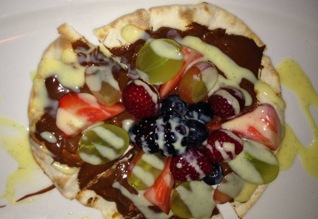 Mezzo | restaurant | 3111 Chemin Saint-Louis, Québec, QC G1W 1R6, Canada | 4186516262 OR +1 418-651-6262