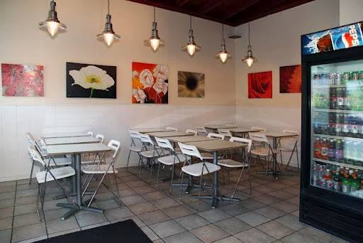 Andres Cafe | restaurant | 811 Harrison Ave, Boston, MA 02118, USA | 6172679599 OR +1 617-267-9599