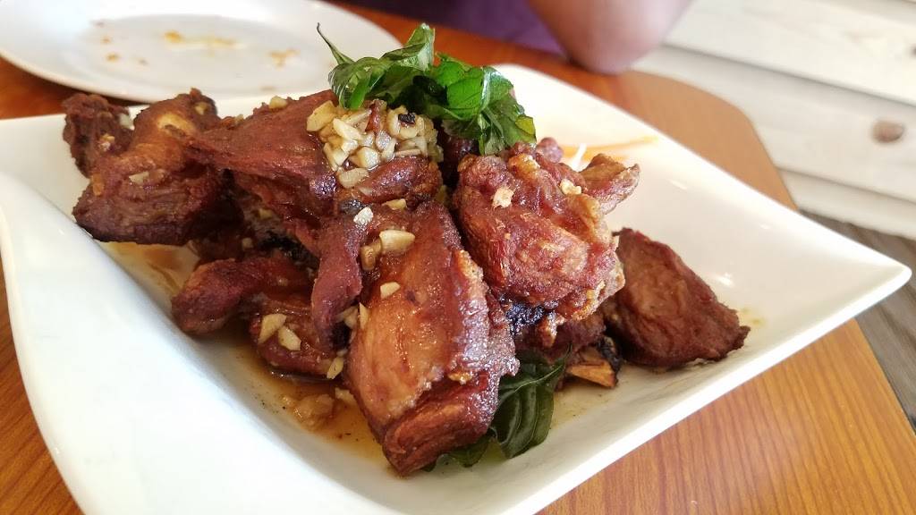 Pikul Thai Bistro | restaurant | 1305 Gateway Blvd Suite E5, Fairfield, CA 94533, USA | 7078035338 OR +1 707-803-5338