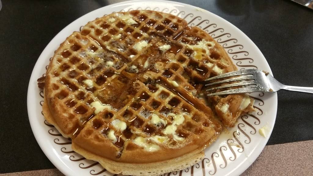 Waffle House | meal takeaway | 2448 Carolina Beach Rd, Wilmington, NC 28401, USA | 9107638337 OR +1 910-763-8337