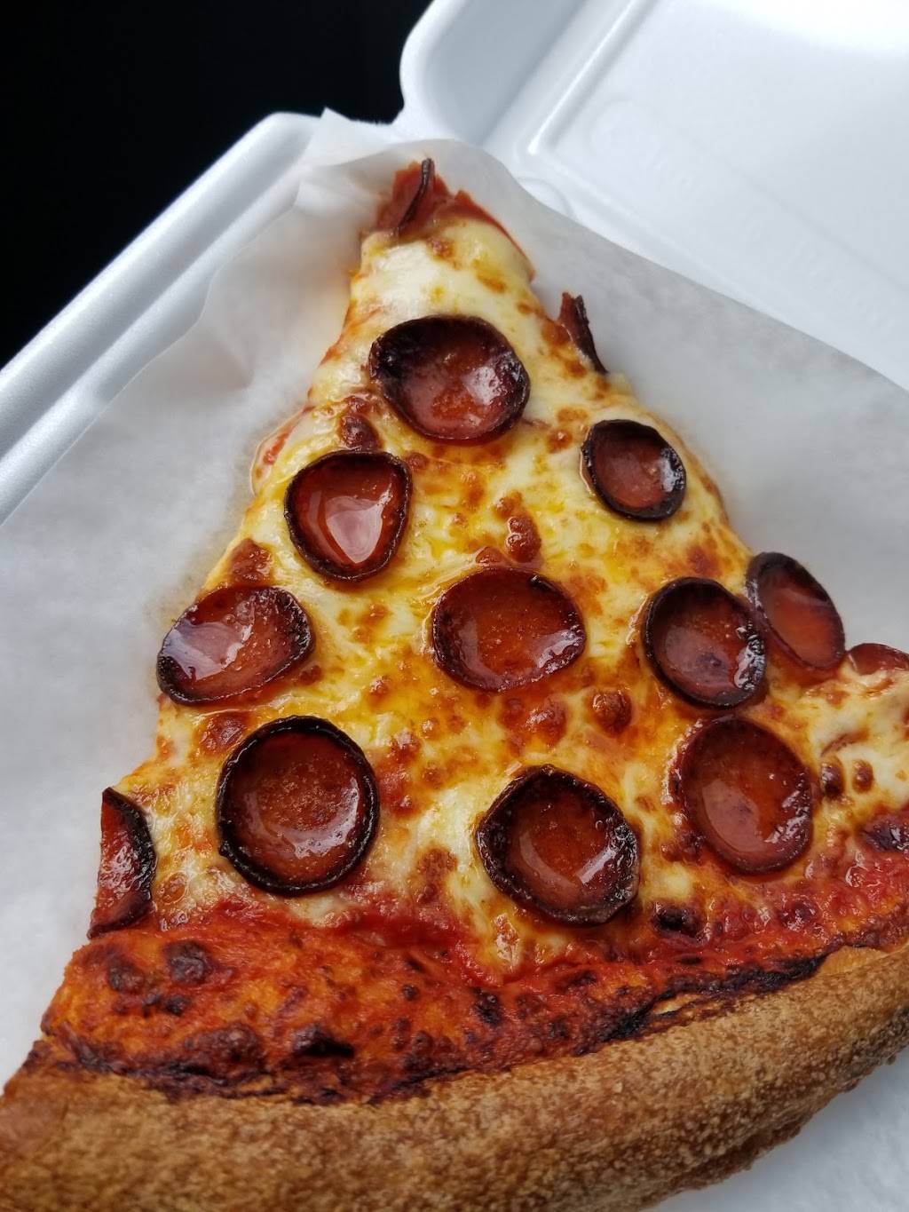 Bella Pizza | restaurant | 3330 South Park Ave, Buffalo, NY 14218, USA | 7168226242 OR +1 716-822-6242