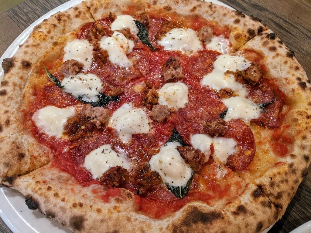 MidiCi the Neapolitan Pizza Company | restaurant | 100 City Centre Dr FM07, Mississauga, ON L5B 2C9, Canada | 8334643424 OR +1 833-464-3424