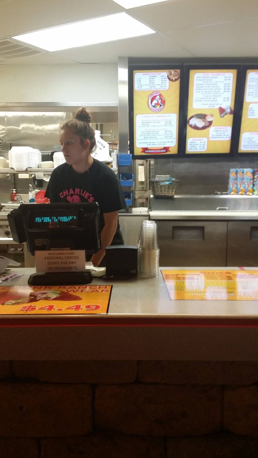 Charlies Fried Chicken | restaurant | 2400 N Main St, Miami, OK 74354, USA | 9185428210 OR +1 918-542-8210