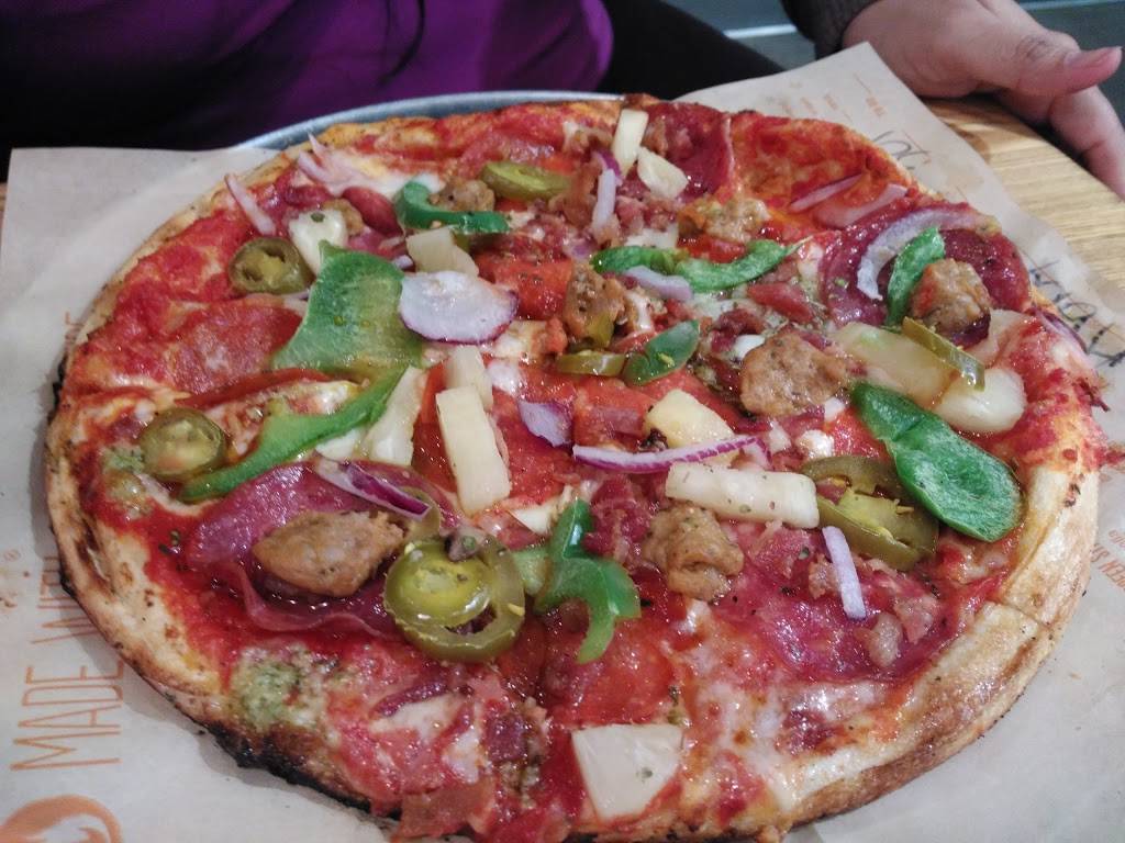 Blaze Pizza | meal takeaway | 1301 W Rancho Vista Blvd, Palmdale, CA 93551, USA | 6614630293 OR +1 661-463-0293