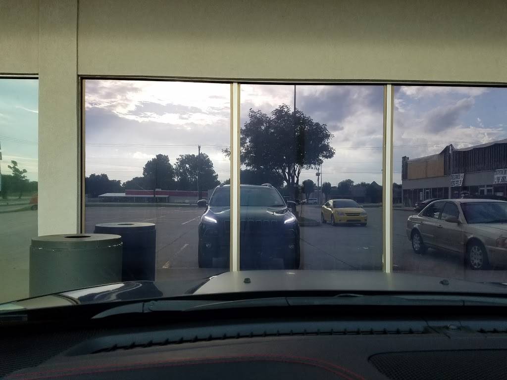 Papa Johns Pizza | restaurant | 1040 S Douglas Blvd, Midwest City, OK 73130, USA | 4057417900 OR +1 405-741-7900