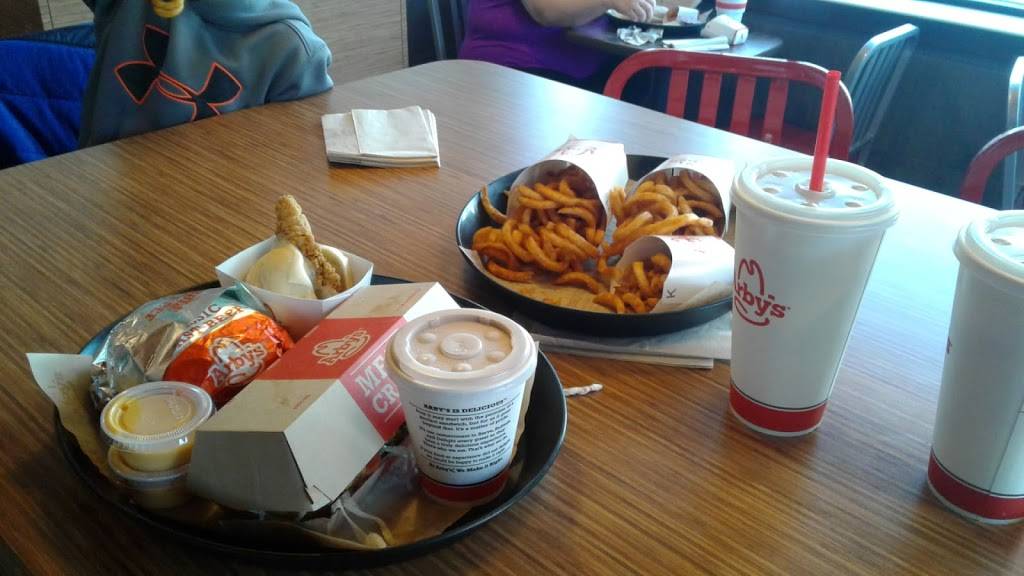 Arbys | restaurant | 58 E Broad St, Newton Falls, OH 44444, USA | 3308721565 OR +1 330-872-1565