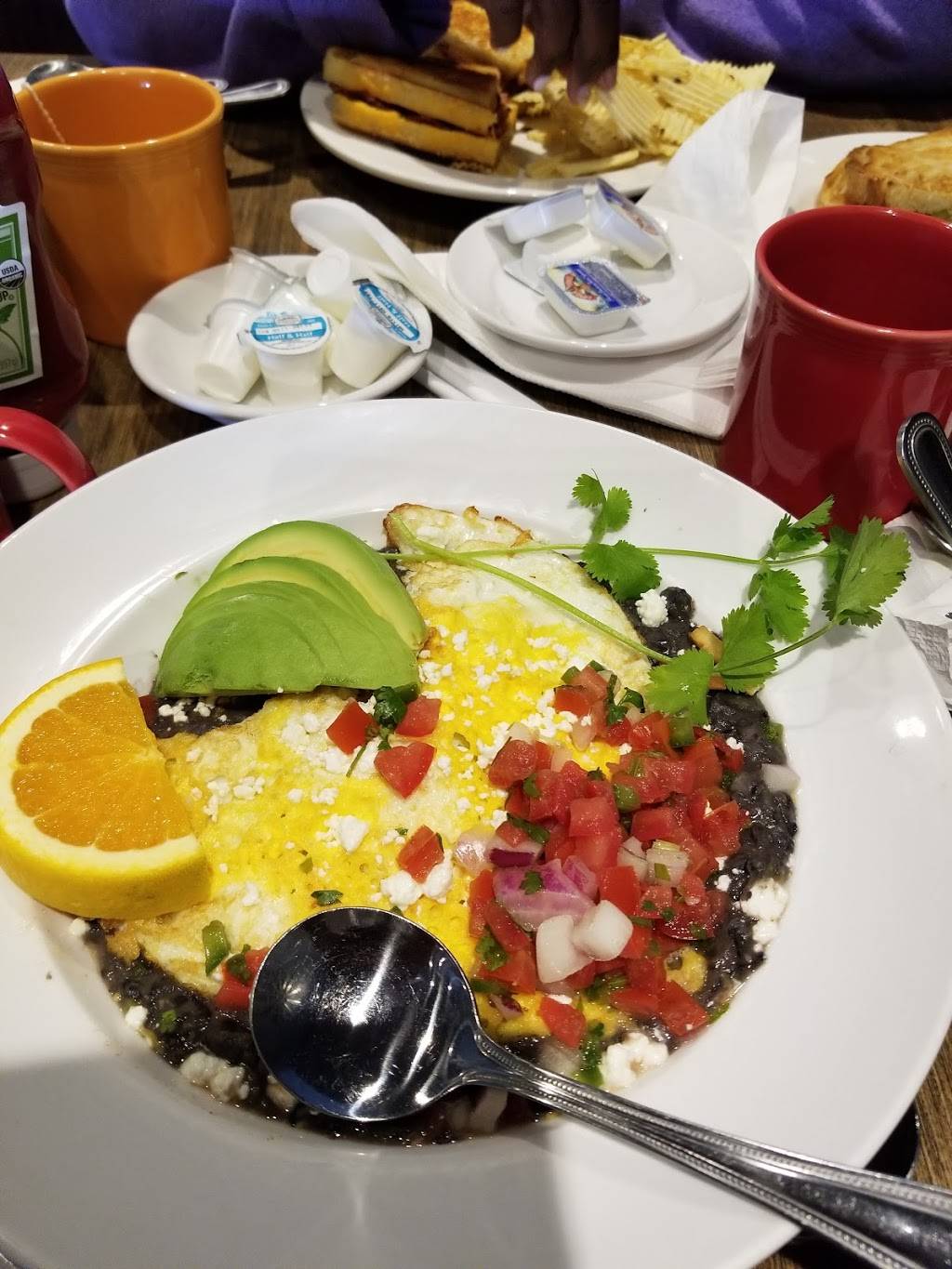 Famous Toastery | restaurant | 1120 Peachtree Industrial Blvd #214, Suwanee, GA 30024, USA | 6785415345 OR +1 678-541-5345